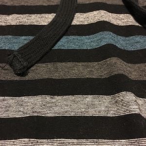 Striped/hooded long sleeve